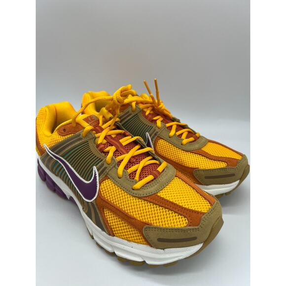 Nike Zoom Vomero 5 University Gold Viotech Shoes HF1553-702 Men’s Size 11 main image 8